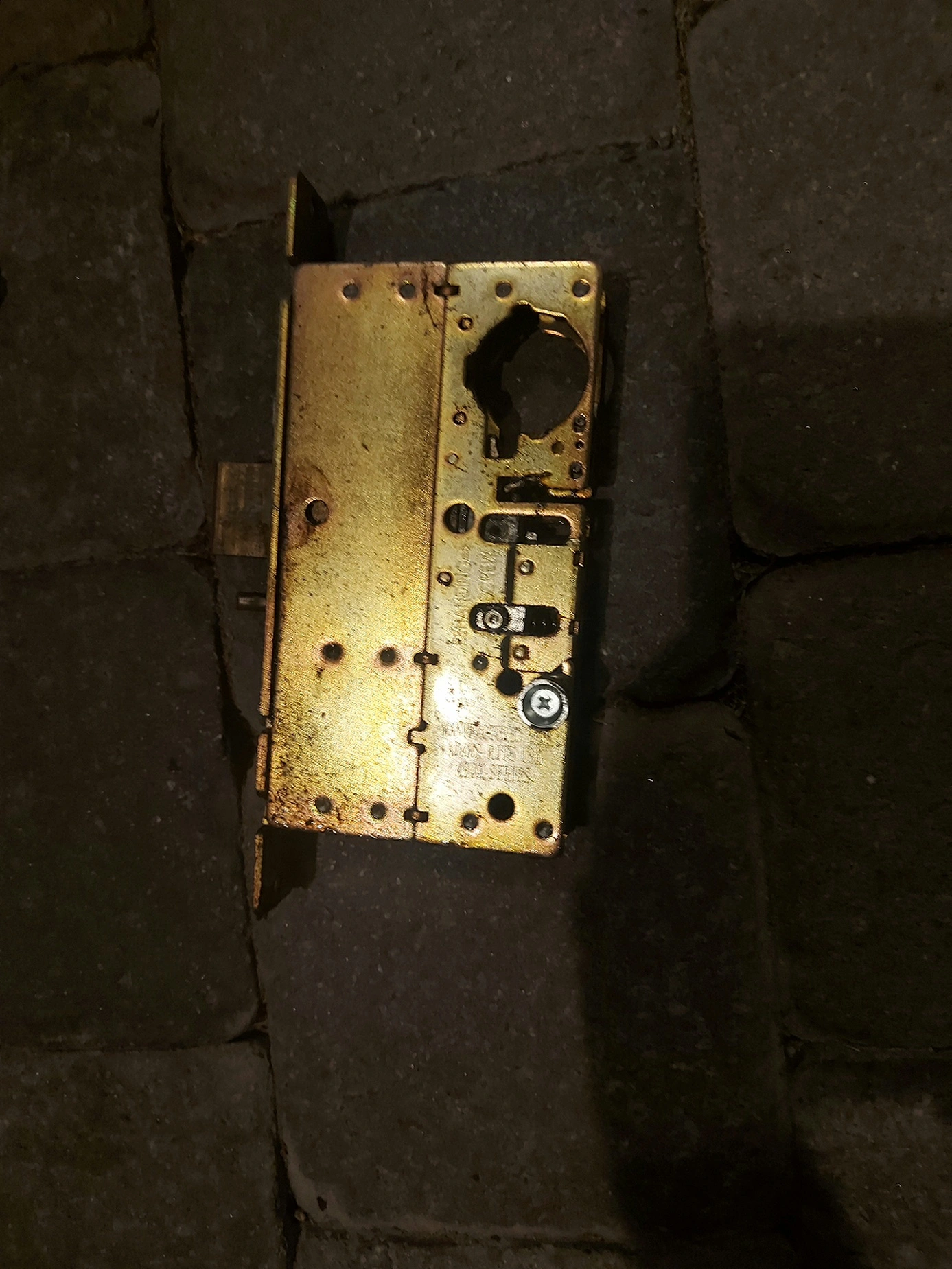 Mortise lockset installed in Laval